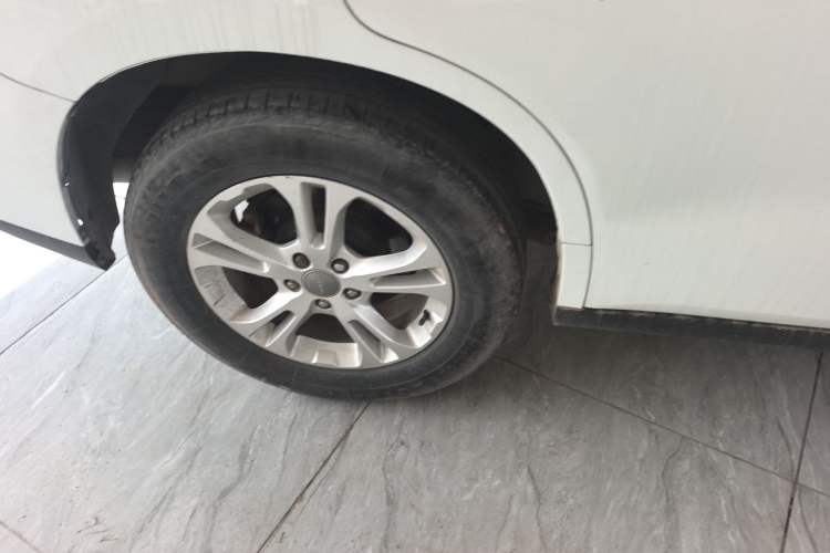 Used Haval M6 2018 1.5T Manual Two-Wheel Drive Urban Model Right Rear Wheel Hub
