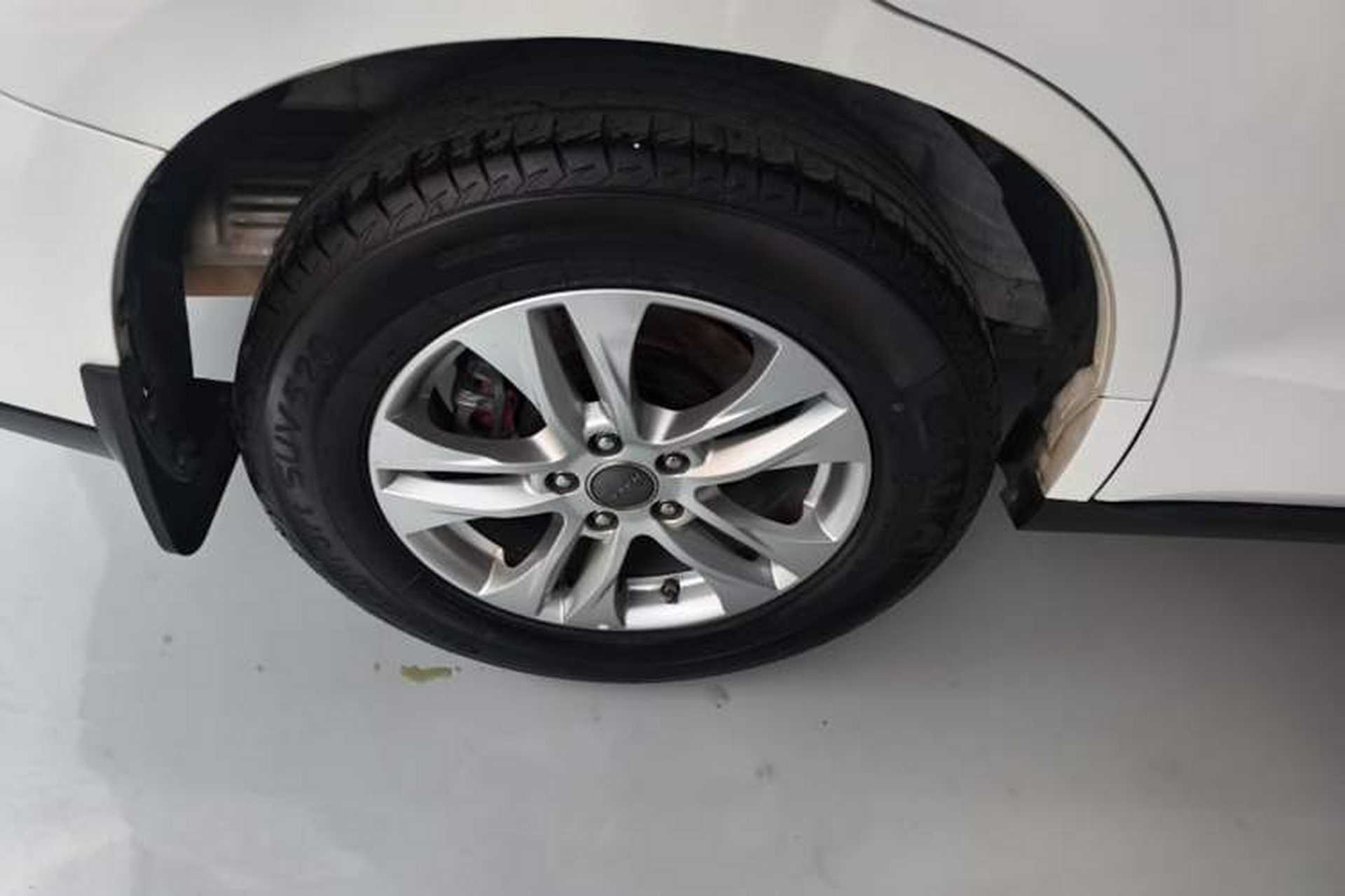 Used Haval M6 2018 1.5T Manual Two-Wheel Drive Elite Model Right Rear Wheel Hub
