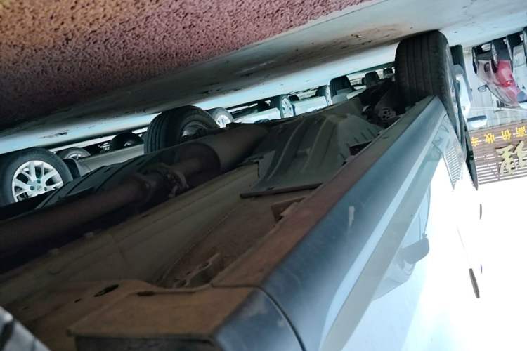Used Haval M6 2018 Revised Version 1.5T DCT Two-Wheel Drive Elite Edition Right Side Sill
