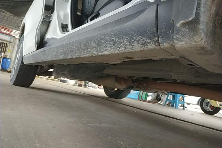 Used Haval M6 2018 1.5T Manual Two-Wheel Drive Elite Model Right Side Sill