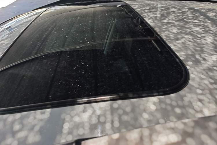 Used Haval M6 2018 1.5T Manual Two-Wheel Drive Elite Model Roof