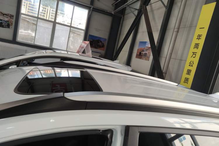 Used Haval M6 2018 Revised Version 1.5T DCT Two-Wheel Drive Elite Edition Roof