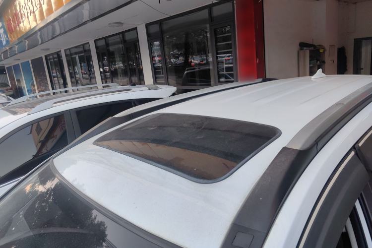 Used Haval M6 2018 1.5T DCT Two-Wheel Drive Elite Model Roof