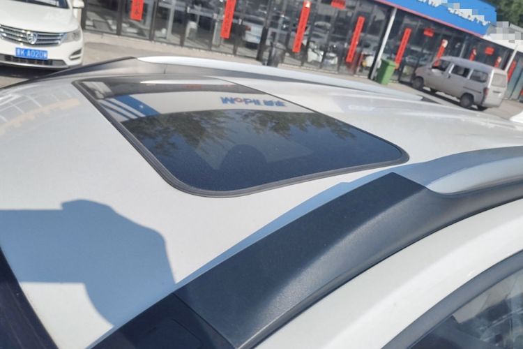 Used Haval M6 2018 1.5T DCT Two-Wheel Drive Elite Model Roof