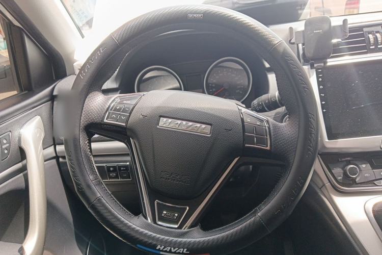 Used Haval M6 2018 1.5T Manual Two-Wheel Drive Urban Model Steering Wheel