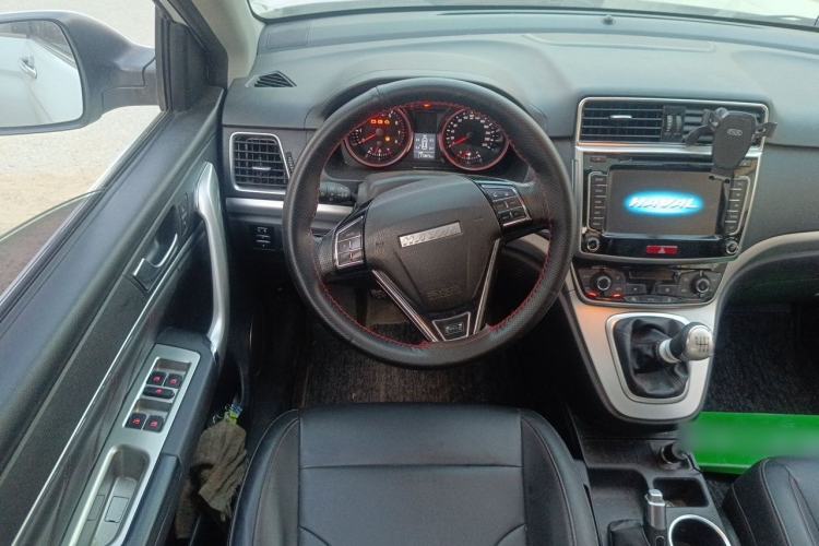 Used Haval M6 2018 1.5T Manual Two-Wheel Drive Elite Model Steering Wheel