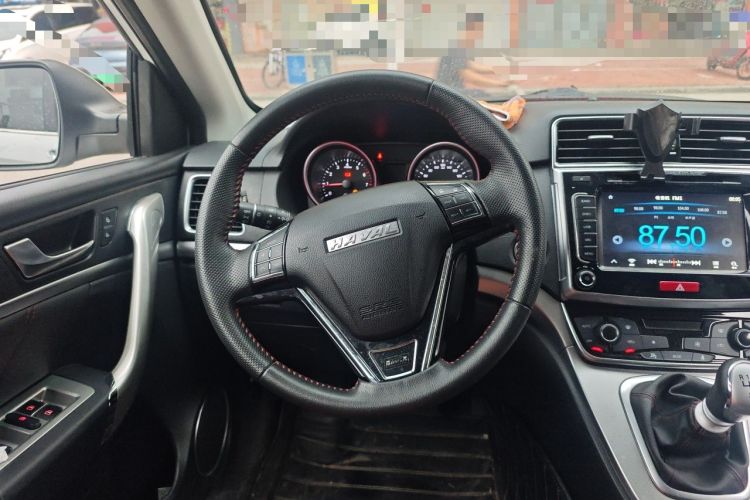 Used Haval M6 2018 1.5T Manual Two-Wheel Drive Elite Model Steering Wheel