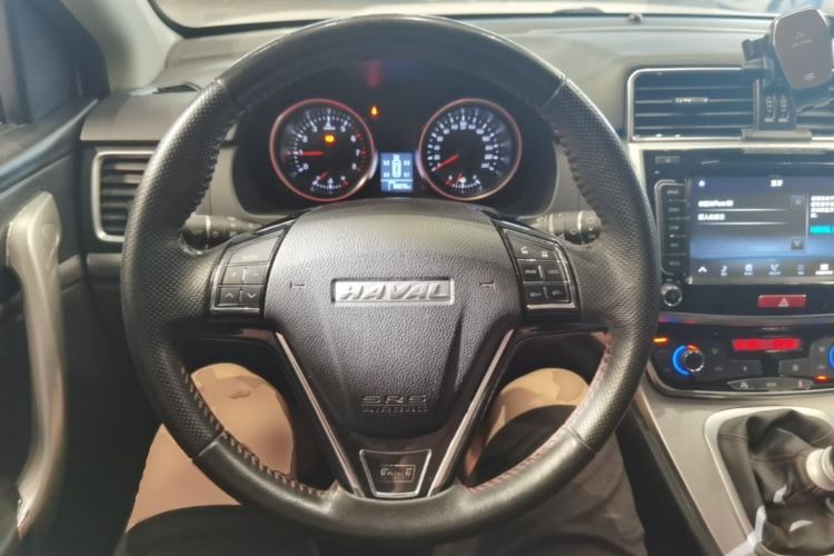 Used Haval M6 2018 1.5T Manual Two-Wheel Drive Elite Model Steering Wheel