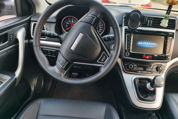 Used Haval M6 2018 1.5T Manual Two-Wheel Drive Elite Model Steering Wheel