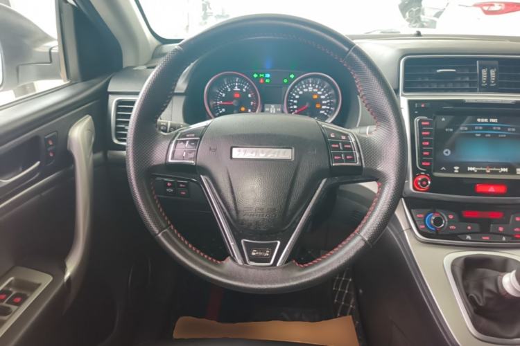 Used Haval M6 2018 1.5T Manual Two-Wheel Drive Elite Model Steering Wheel