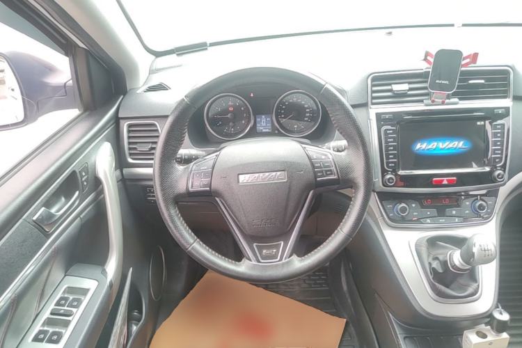 Used Haval M6 2018 1.5T Manual Two-Wheel Drive Elite Model Steering Wheel