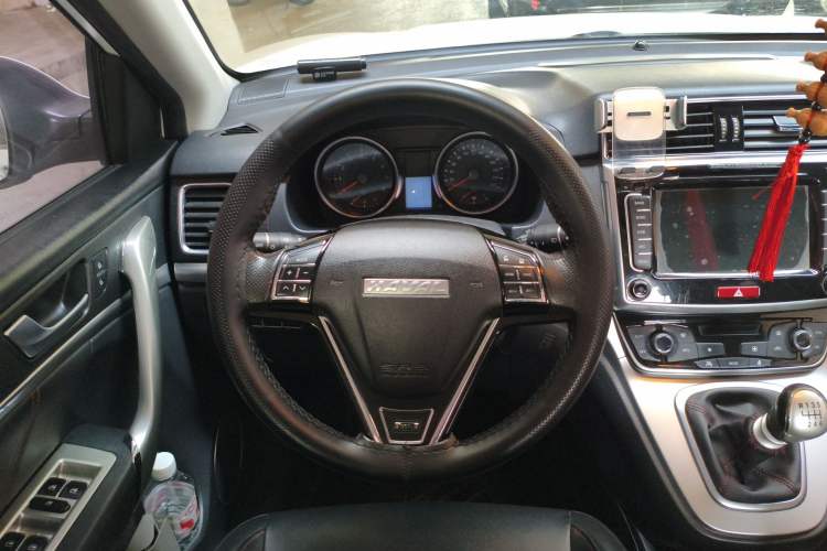 Used Haval M6 2018 1.5T Manual Two-Wheel Drive Elite Model Steering Wheel