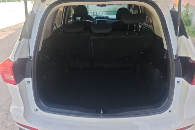 Used Haval M6 2018 1.5T Manual Two-Wheel Drive Urban Model Trunk