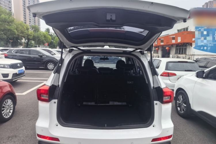 Used Haval M6 2018 1.5T DCT Two-Wheel Drive Elite Model Trunk