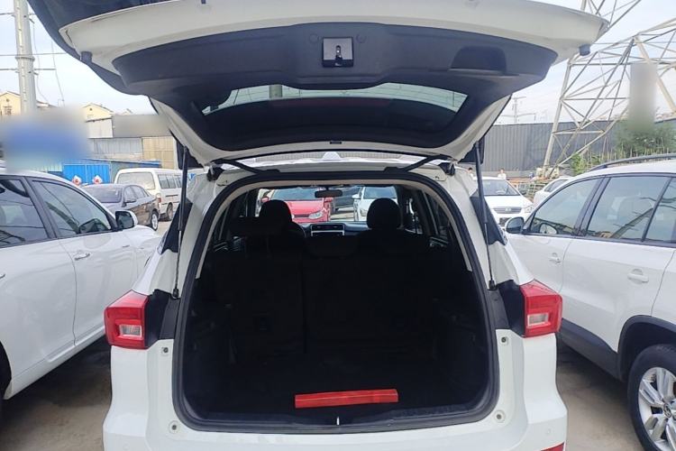 Used Haval M6 2018 1.5T Manual Two-Wheel Drive Urban Model Trunk