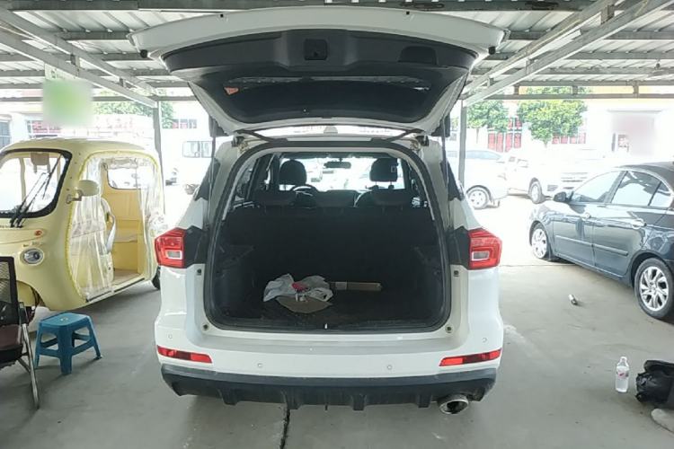 Used Haval M6 2018 1.5T Manual Two-Wheel Drive Elite Model Trunk