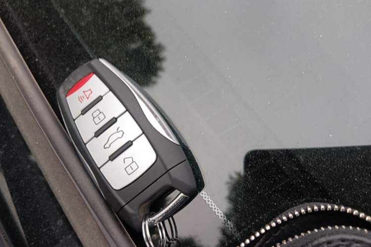 Used Haval M6 2018 Revised Version 1.5T DCT Two-Wheel Drive Elite Edition Vehicle Key