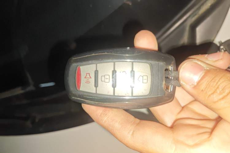 Used Haval M6 2018 1.5T Manual Two-Wheel Drive Urban Model Vehicle Key