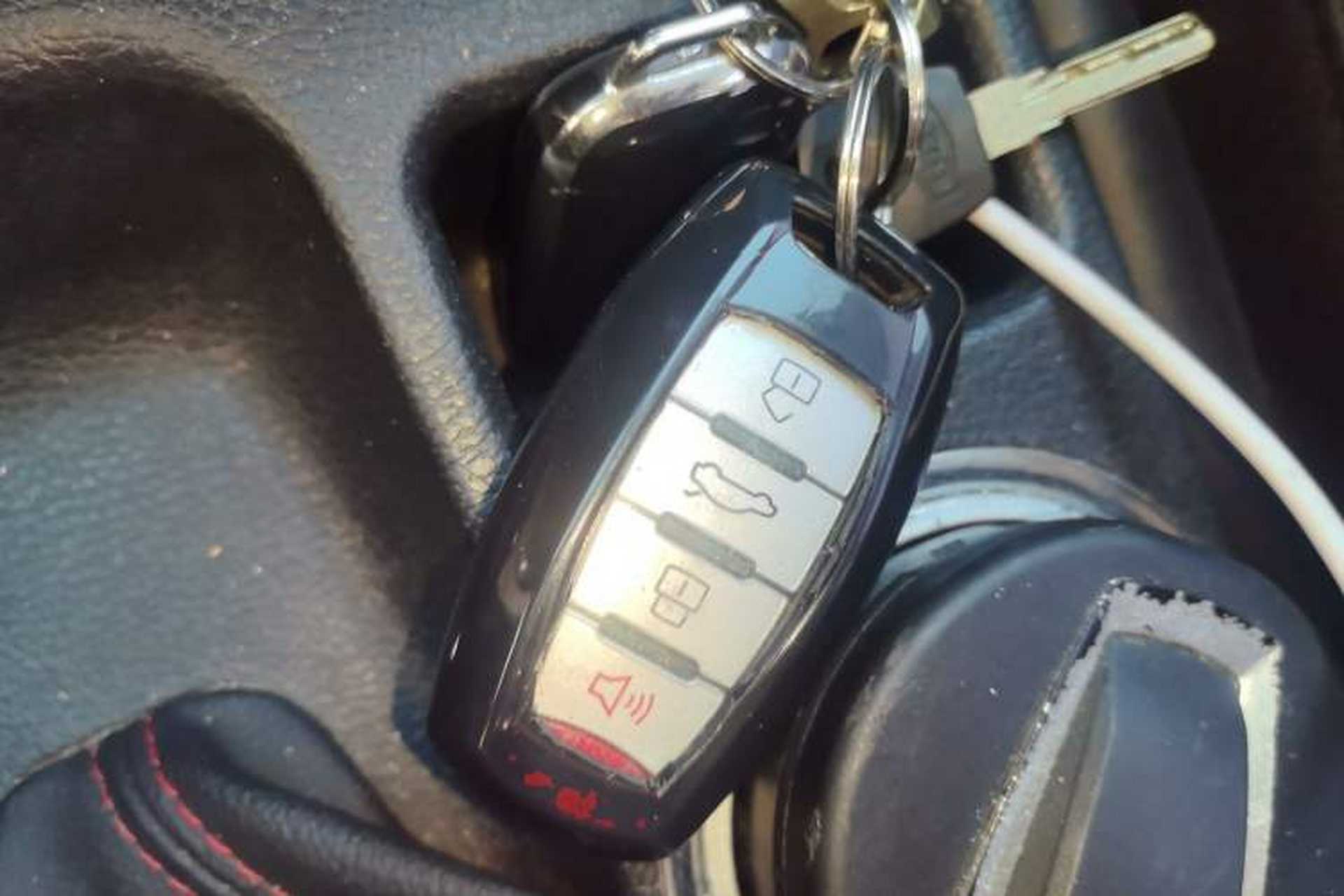 Used Haval M6 2018 1.5T Manual Two-Wheel Drive Elite Model Vehicle Key