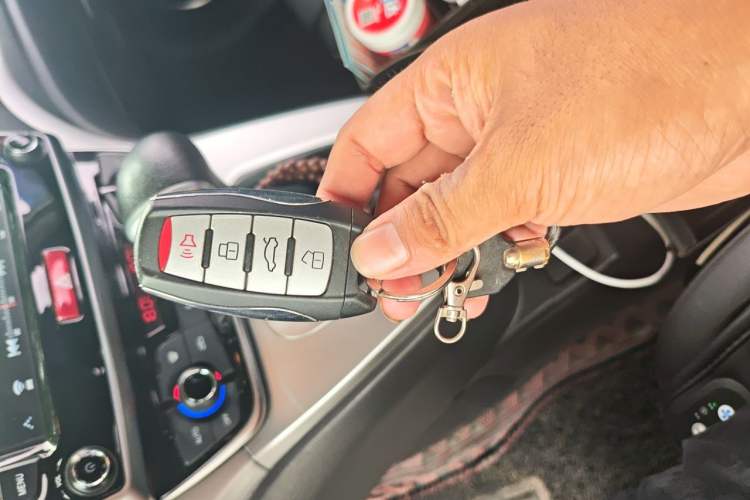 Used Haval M6 2018 1.5T DCT Two-Wheel Drive Elite Model Vehicle Key