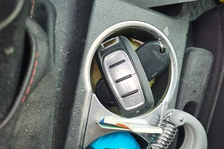 Used Haval M6 2018 1.5T DCT Two-Wheel Drive Elite Model Vehicle Key
