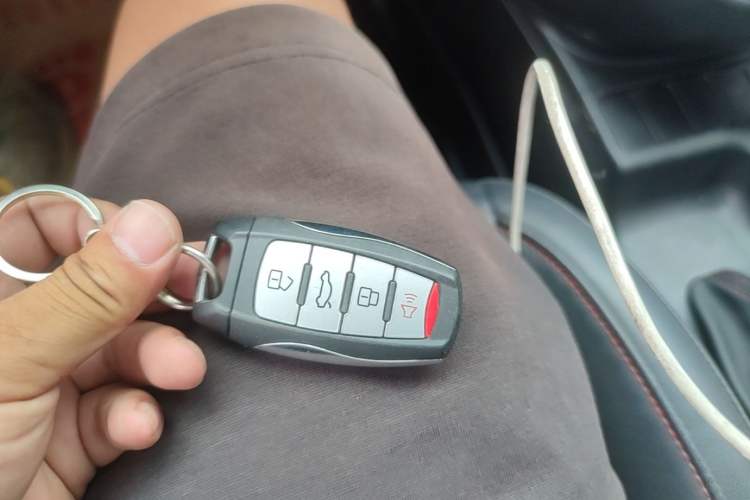 Used Haval M6 2018 1.5T Manual Two-Wheel Drive Elite Model Vehicle Key