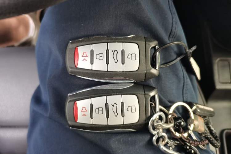 Used Haval M6 2018 1.5T Manual Two-Wheel Drive Elite Model Vehicle Key