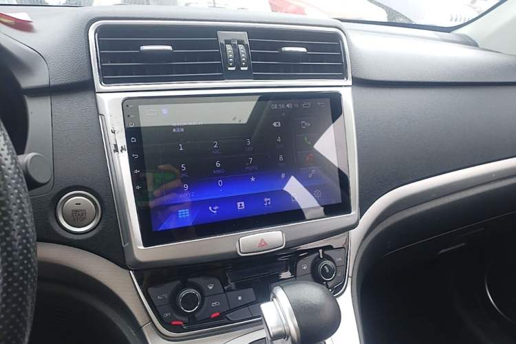 Used Haval M6 2019 1.5T DCT Two-Wheel Drive Value Edition China VI Standard Audio And AC Panel