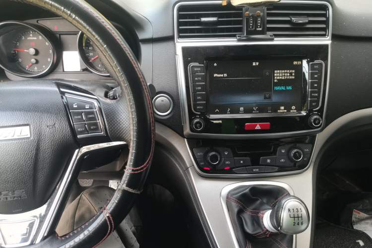 Used Haval M6 2019 1.5T Manual Two-Wheel Drive Elite Version China VI Standard Audio And AC Panel
