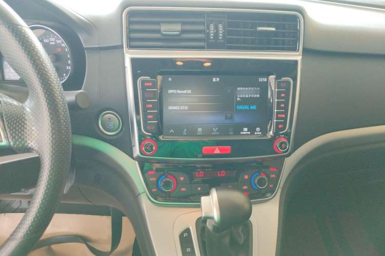 Used Haval M6 2019 1.5T DCT Two-Wheel Drive Value Edition China VI Standard Audio And AC Panel