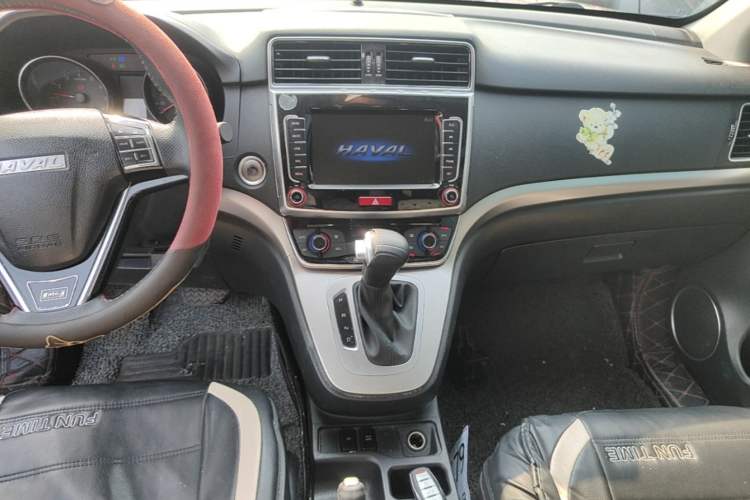 Used Haval M6 2019 1.5T DCT Two-Wheel Drive Elite Version China VI Standard Audio And AC Panel