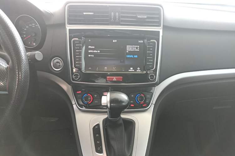 Used Haval M6 2019 1.5T DCT Two-Wheel Drive Urban Version China VI Standard Audio And AC Panel