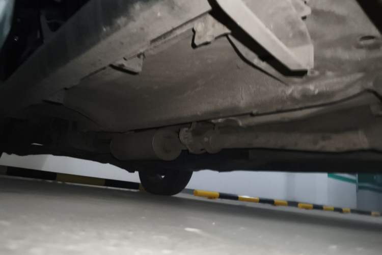 Used Haval M6 2019 1.5T Manual Two-Wheel Drive Elite Version China V Standard Chassis Front Right