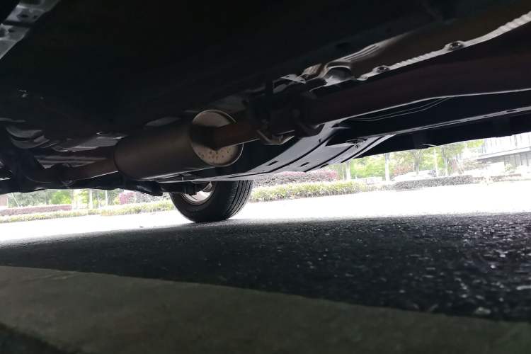 Used Haval M6 2019 1.5T DCT Two-Wheel Drive Value Edition China VI Standard Chassis Front Right