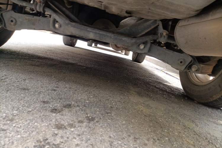 Used Haval M6 2019 1.5T Manual Two-Wheel Drive Elite Version China V Standard Chassis Rear
