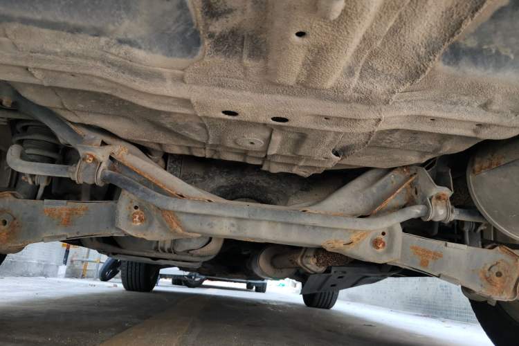 Used Haval M6 2019 1.5T DCT Two-Wheel Drive Elite Version China V Standard Chassis Rear