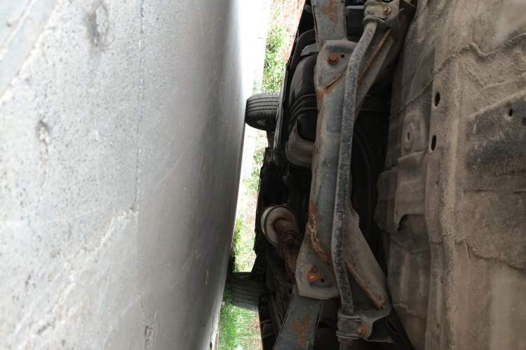 Used Haval M6 2019 1.5T Manual Two-Wheel Drive Urban Version China VI Standard Chassis Rear