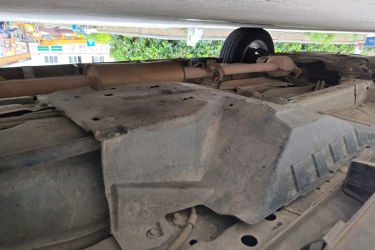 Used Haval M6 2019 1.5T DCT Two-Wheel Drive Value Edition China VI Standard Chassis Rear Left