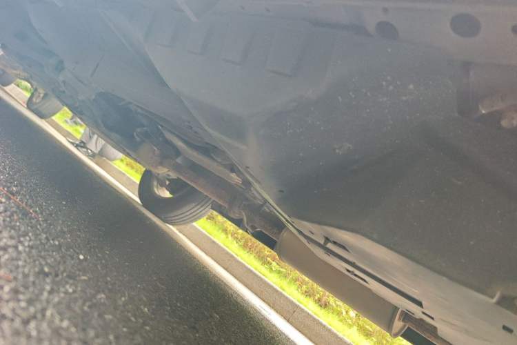 Used Haval M6 2019 1.5T DCT Two-Wheel Drive Value Edition China VI Standard Chassis Rear Left