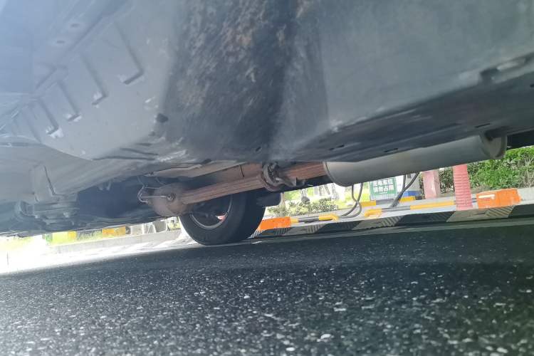Used Haval M6 2019 1.5T DCT Two-Wheel Drive Value Edition China VI Standard Chassis Rear Left