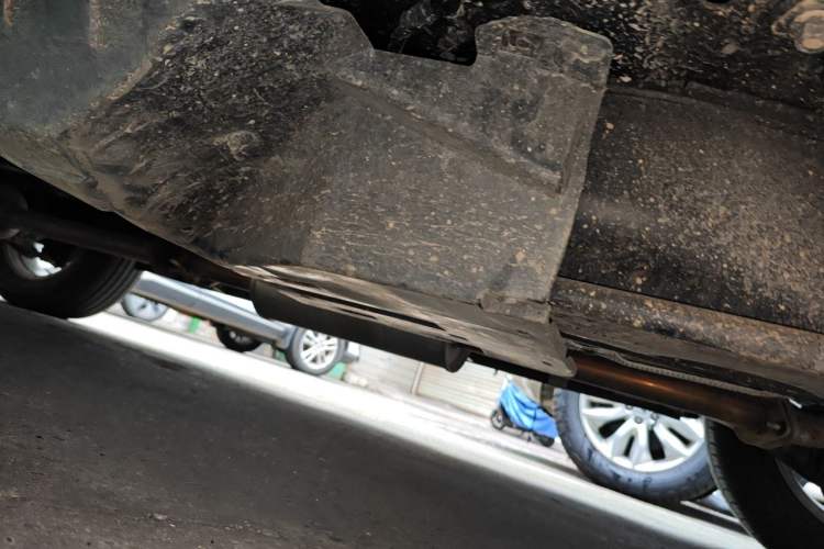 Used Haval M6 2019 1.5T Manual Two-Wheel Drive Urban Version China VI Standard Chassis Rear Left