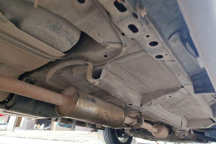 Used Haval M6 2019 1.5T DCT Two-Wheel Drive Value Edition China VI Standard Chassis Rear Right
