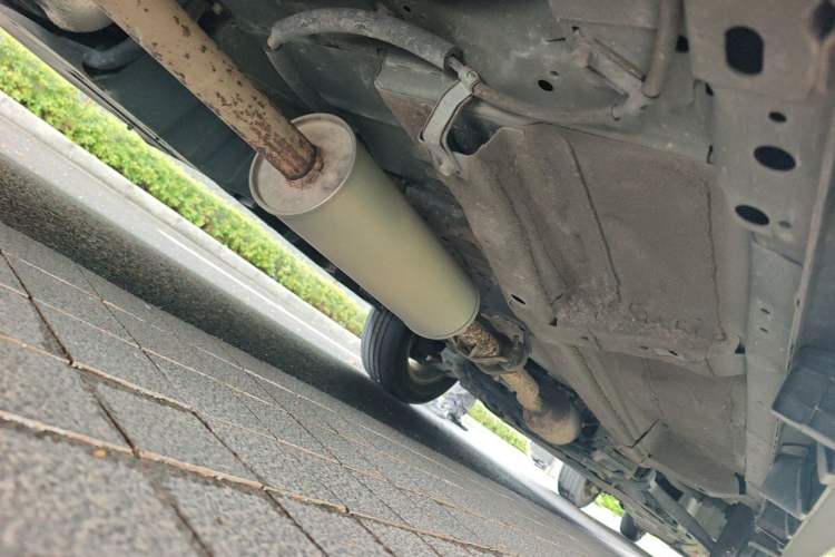 Used Haval M6 2019 1.5T DCT Two-Wheel Drive Value Edition China VI Standard Chassis Rear Right