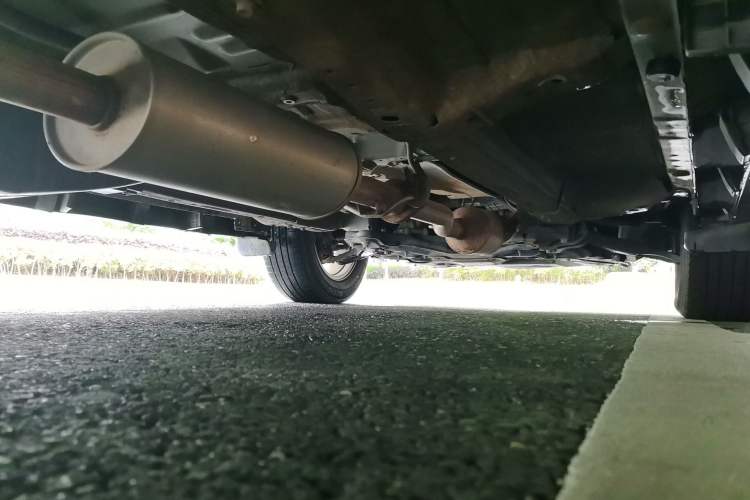 Used Haval M6 2019 1.5T DCT Two-Wheel Drive Value Edition China VI Standard Chassis Rear Right