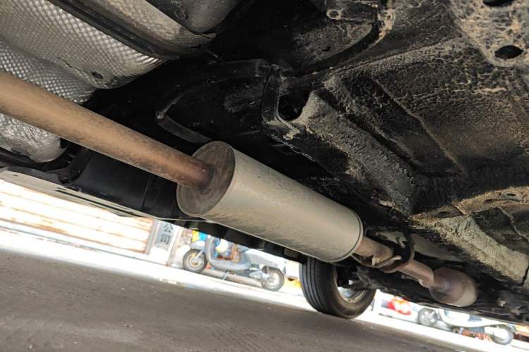Used Haval M6 2019 1.5T Manual Two-Wheel Drive Urban Version China VI Standard Chassis Rear Right