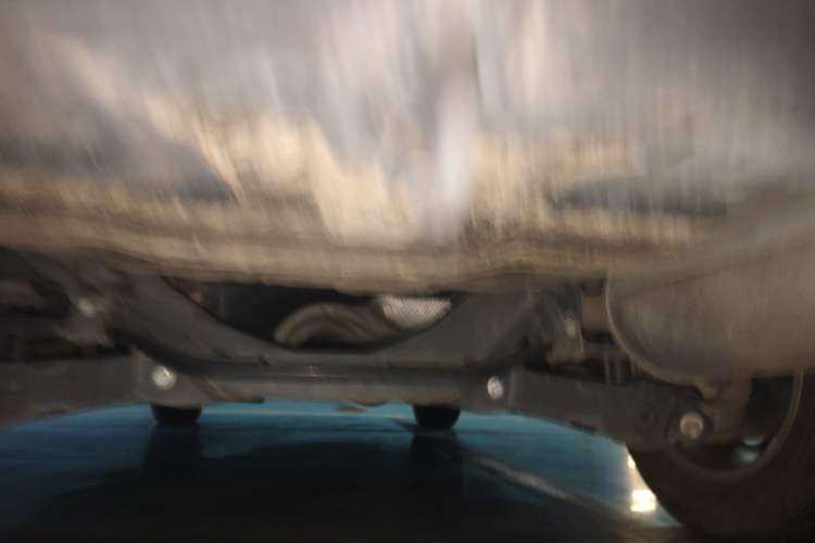 Used Haval M6 2019 1.5T DCT Two-Wheel Drive Value Edition China VI Standard Chassis Rear