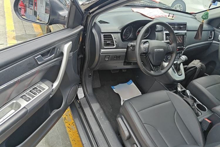 Used Haval M6 2019 1.5T DCT Two-Wheel Drive Elite Version China VI Standard Driver Seat