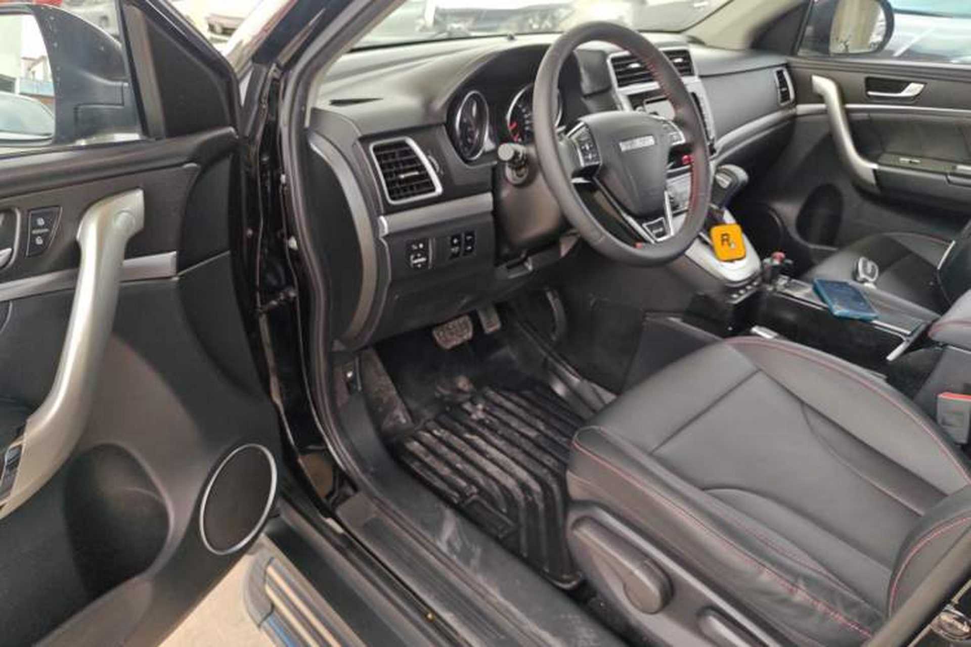 Used Haval M6 2019 1.5T DCT Two-Wheel Drive Elite Version China VI Standard Driver Seat