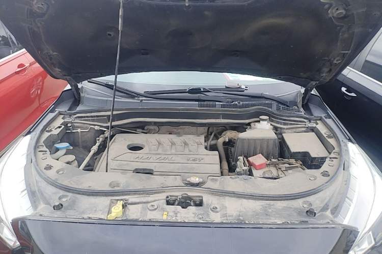 Used Haval M6 2019 1.5T DCT Two-Wheel Drive Value Edition China VI Standard Engine Bay