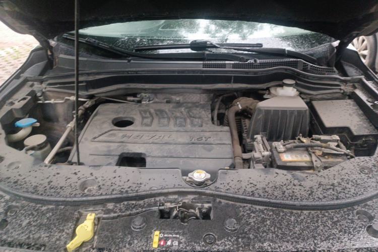 Used Haval M6 2019 1.5T Manual Two-Wheel Drive Elite Version China VI Standard Engine Bay